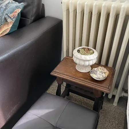 Maison 3 Chambres, Avec Terrasse Au Calme Et A 8mn A Pied ! Holiday home