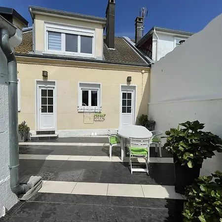 Maison 3 Chambres, Avec Terrasse Au Calme Et A 8mn A Pied ! Mers-les-Bains