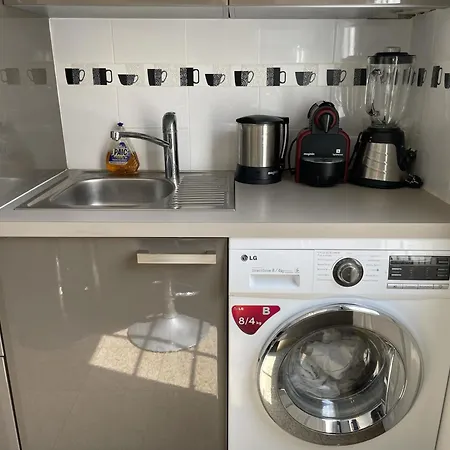 Holiday home Maison 3 Chambres, Avec Terrasse Au Calme Et A 8mn A Pied ! *