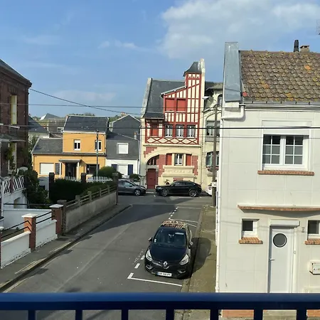 Maison 3 Chambres, Avec Terrasse Au Calme Et A 8mn A Pied ! مير-لي-بان