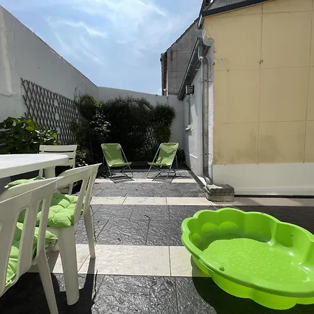 Hébergement de vacances Maison 3 Chambres, Avec Terrasse Au Calme Et à 8mn à Pied ! Mers-les-Bains